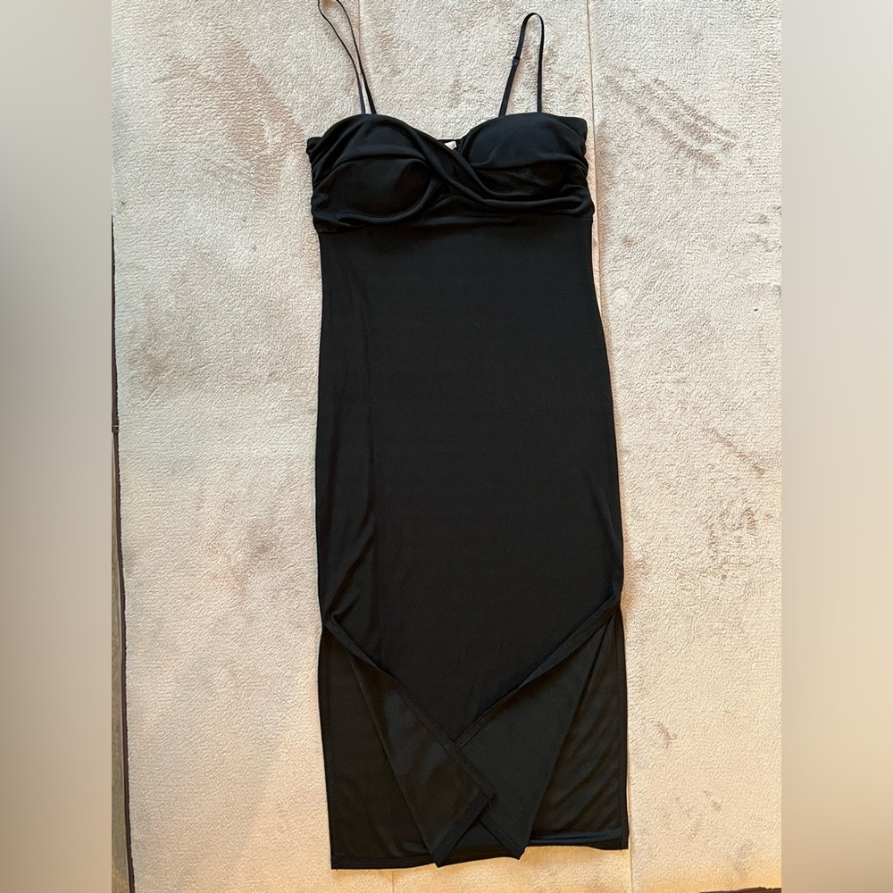 gLare Black Dress